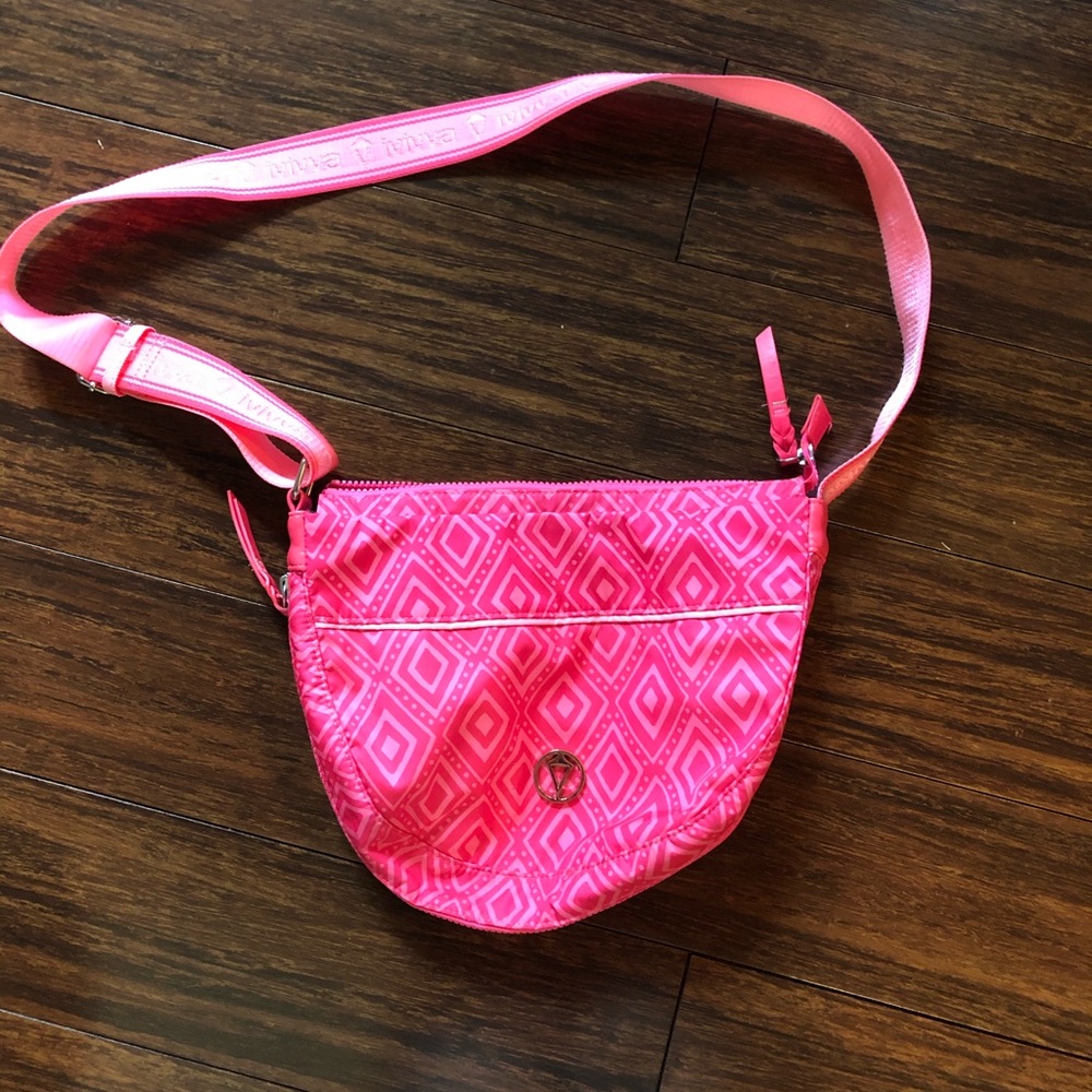 Ivivia bag